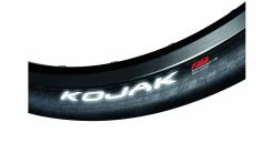 Pneu Schwalbe Kojak - SpeedGrip - RaceGuard -Pneus Vtt Soldes Kojak reflective20Label 1235x735