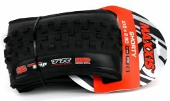 Pneu Maxxis Shorty Wide Trail - 3C Maxx Grip - Double Down - Tubeless Ready -Pneus Vtt Soldes Maxxis Shorty Double Down 3C Maxx Grip Tubeless Ready Packaging 2 1235x735