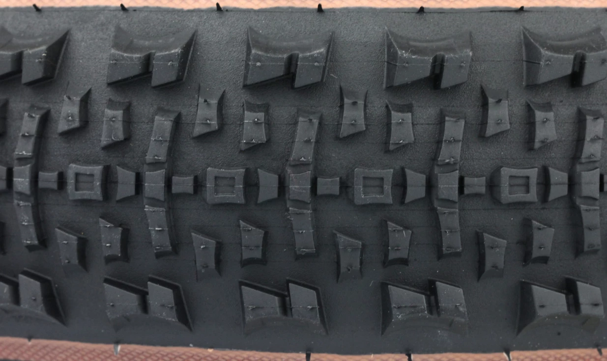 Pneu Hutchinson Kraken Racing Lab - Race Ripost XC - Hardskin - Tubeless Ready 5 Pneu Hutchinson Kraken Racing Lab - Race Ripost XC - Hardskin - Tubeless Ready – Image 5