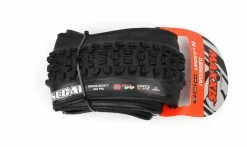Pneu Maxxis Assegai - 3C Maxx Grip - Wide Trail - DH Casing - Tubeless Ready -Pneus Vtt Soldes Pneu Maxxis Assegai 3C Maxx Grip Wide Trail DH Casing Tubeless Ready pack 1235x735
