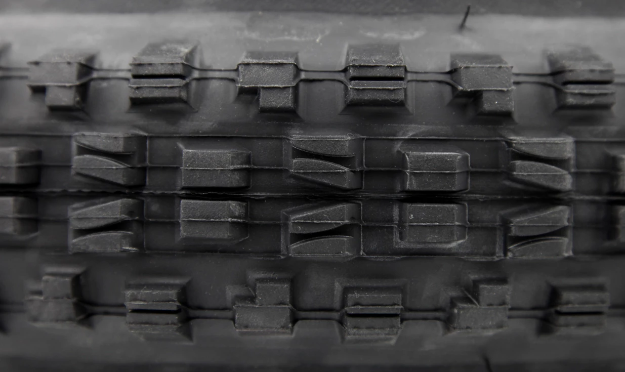 Pneu Maxxis Minion DHF Wide Trail - EXO+ Protection - 3C Maxx Terra - Tubeless Ready 4 Pneu Maxxis Minion DHF Wide Trail - EXO+ Protection - 3C Maxx Terra - Tubeless Ready – Image 4