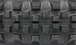 Pneu Michelin Wild Enduro Front GUM-X3D - Gravity Shield - Tubeless Ready - Ebike Ready -Pneus Vtt Soldes Pneu Michelin Wild Enduro Front MAGI X2 Gravity Shield Tubeless Ready Ebike ready macro 1235x735