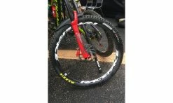 Pneu Maxxis Assegai - 3C Maxx Grip - Wide Trail - DH Casing - Tubeless Ready -Pneus Vtt Soldes Pneu Maxxis Assegai sidewall 1235x735