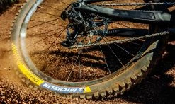 Pneu Michelin DH 34 - Magi-XDH - DownHill Shield Bead2Bead - Tubeless Ready 9 Pneu Michelin DH 34 - Magi-XDH - DownHill Shield Bead2Bead - Tubeless Ready -Pneus Vtt Soldes dh34 michelin1 1235x735