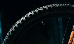 Pneu Hutchinson Kraken Racing Lab - Race Ripost XC - Hardskin - Tubeless Ready 14 Pneu Hutchinson Kraken Racing Lab - Race Ripost XC - Hardskin - Tubeless Ready -Pneus Vtt Soldes pneu xc hutchinson kraken hardskin profil 1235x735